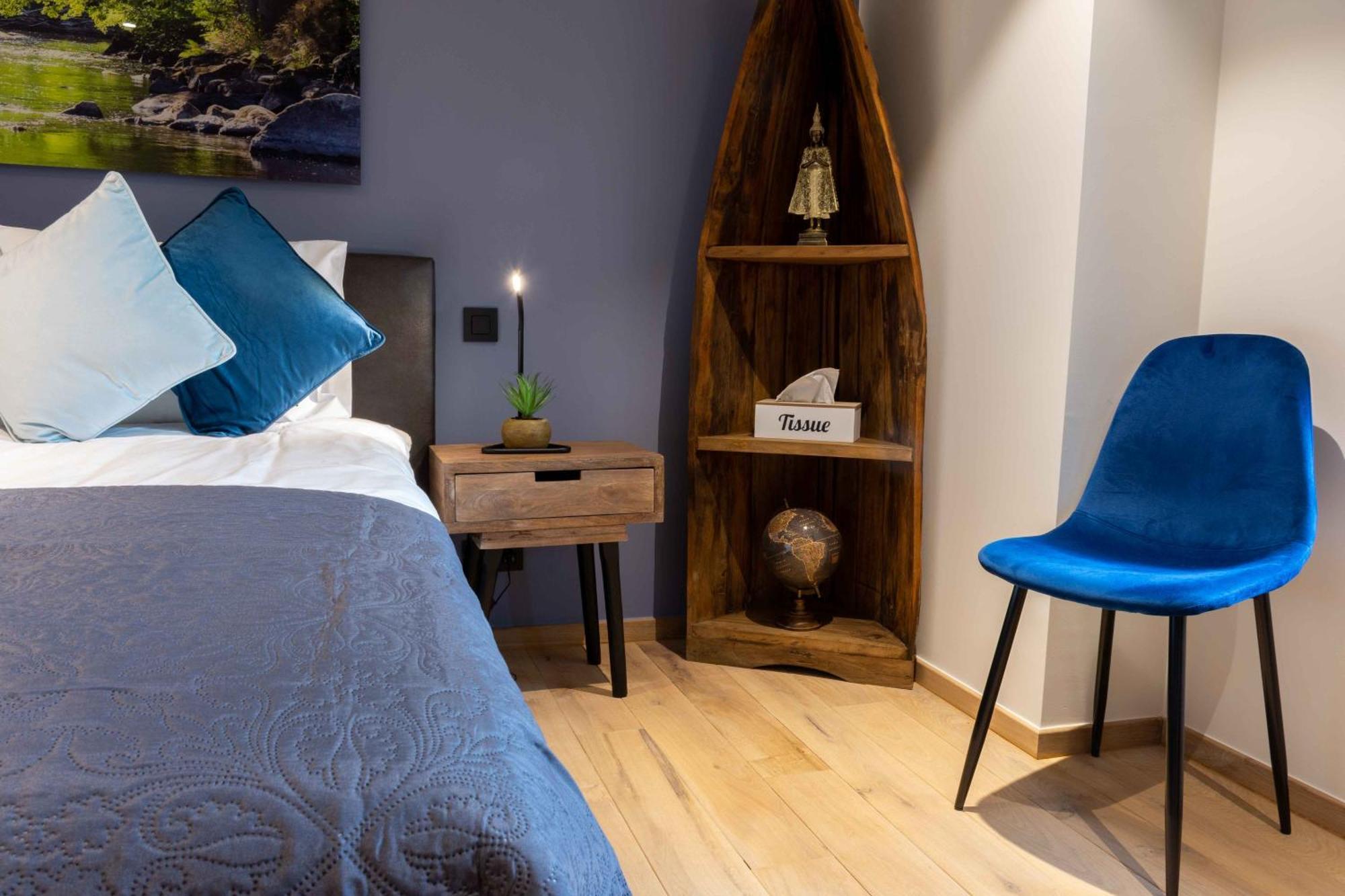 B&B Au Coeur De Han Han-sur-Lesse Oda fotoğraf